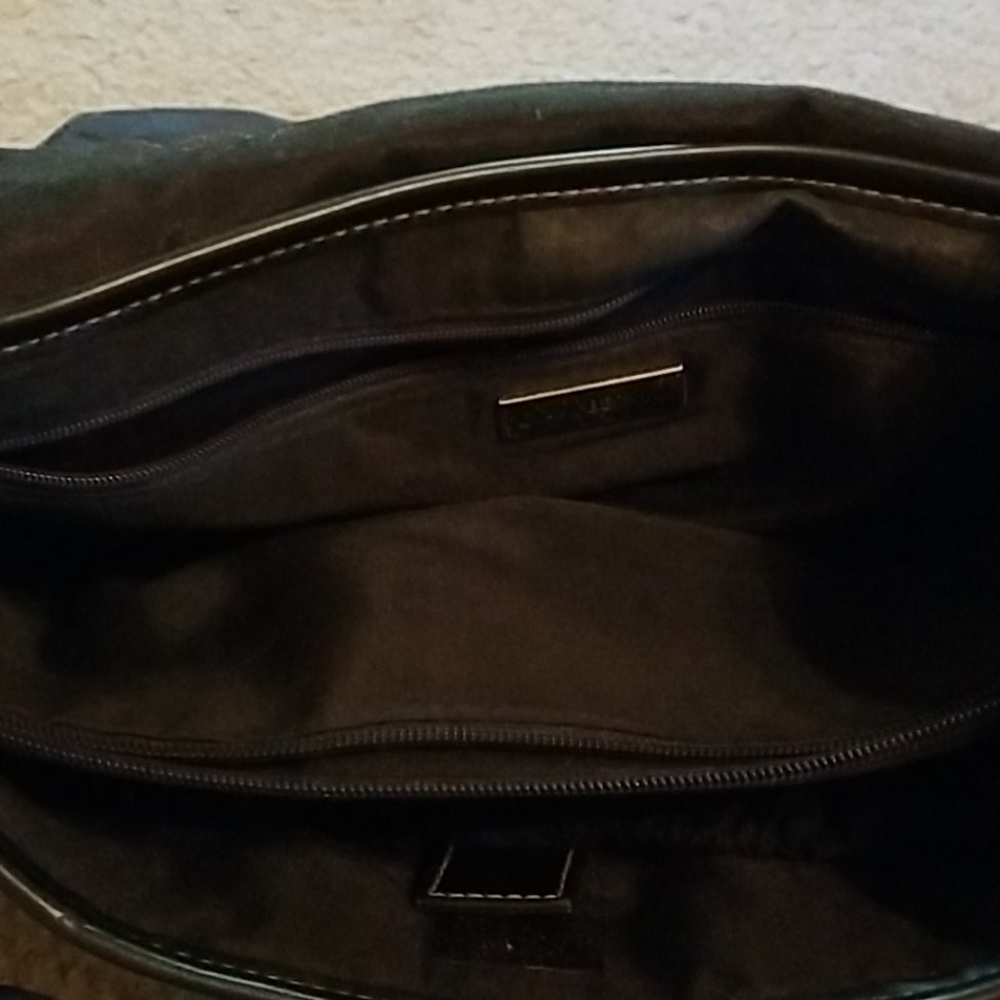 Pocketbook - Picture 7 of 8